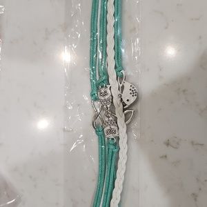 🔵 Mint and White Bracelet with Alloy Charms